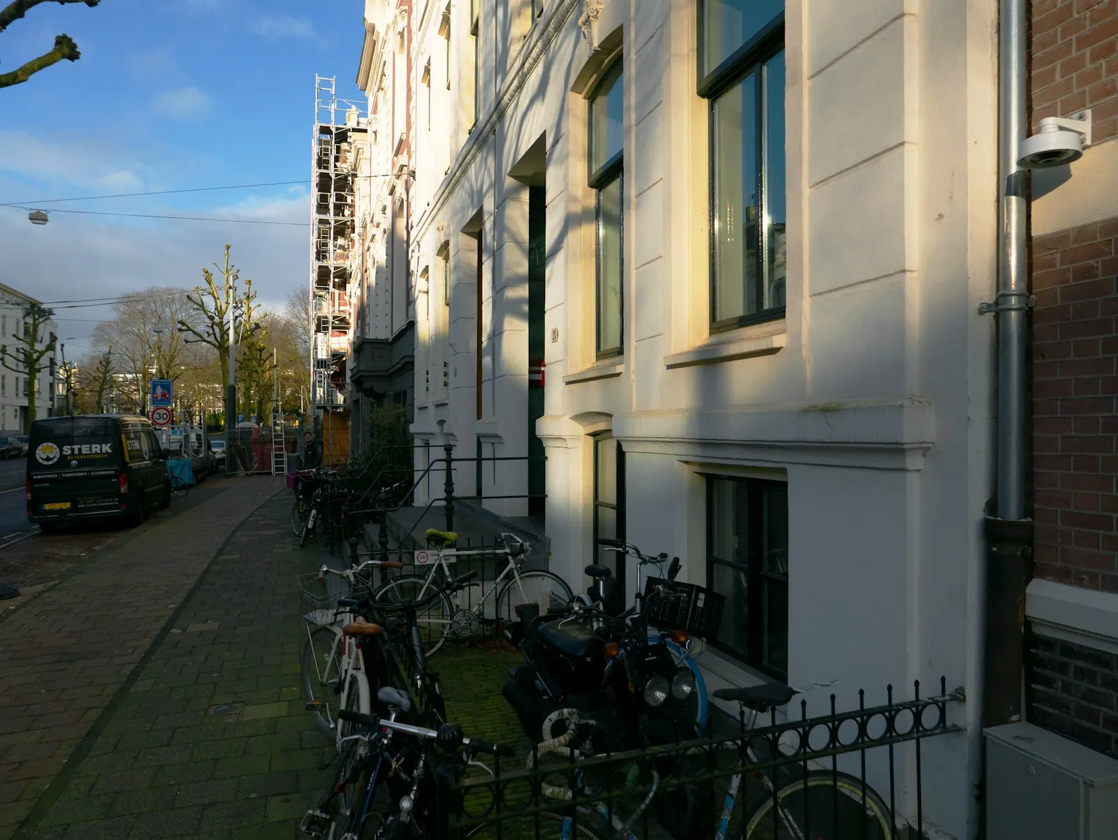 Dynamisch Tarief vs Warmtenet: Wat Kost Minder?